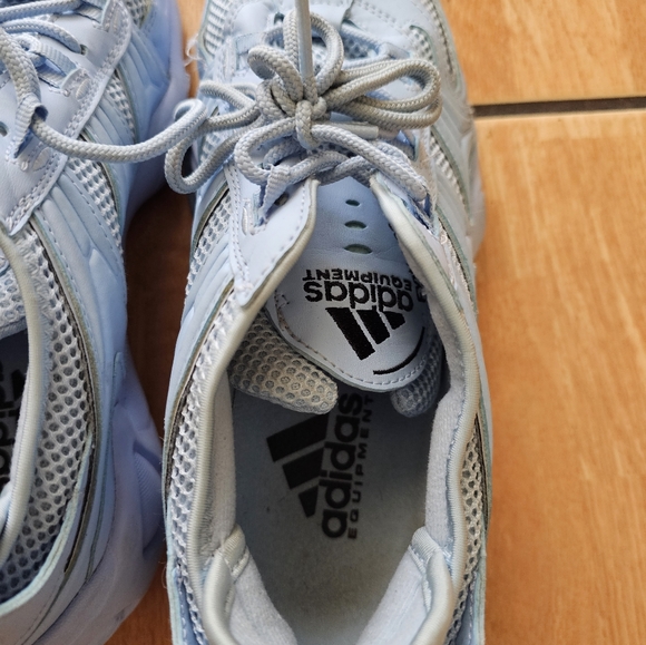 Addidas Women Shoes - Picture 2 of 5